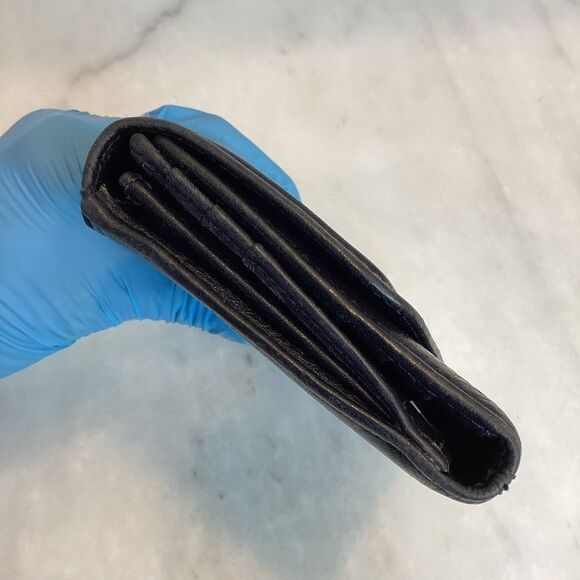 Coach VintageTrifold Leather Full Sized Wallet with Snaphead Button Flap Closure - Picture 9 of 16